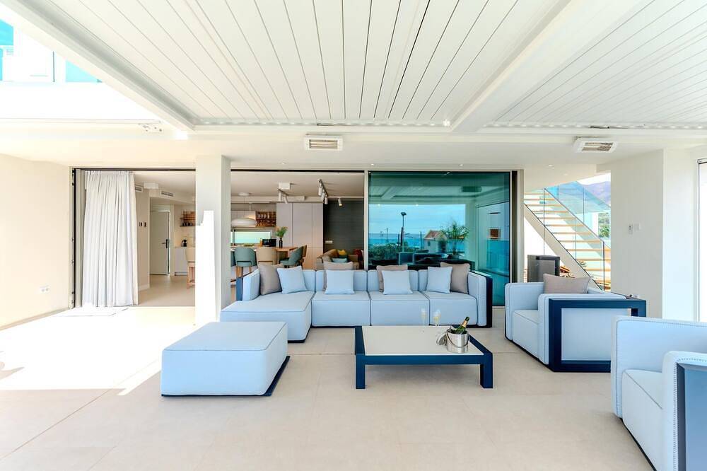 Ganze Wohnung, Very exclusive penthouse huge terrace sea view in La Caleta, Adeje