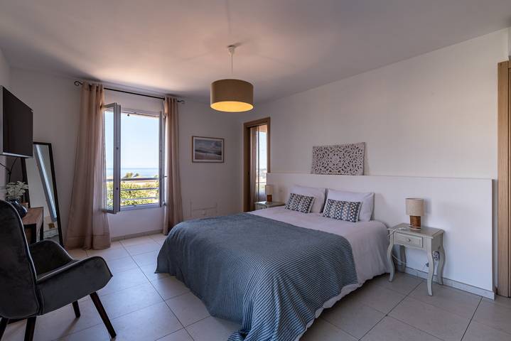 Villa Acula in Monticello, Calvi e dintorni