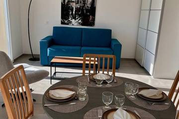 Gîte pour 2 personnes, avec terrasse à Cléon-d'Andran