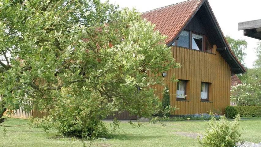 Ferienhaus für 8 Personen, mit Terrasse in Zislow - 3