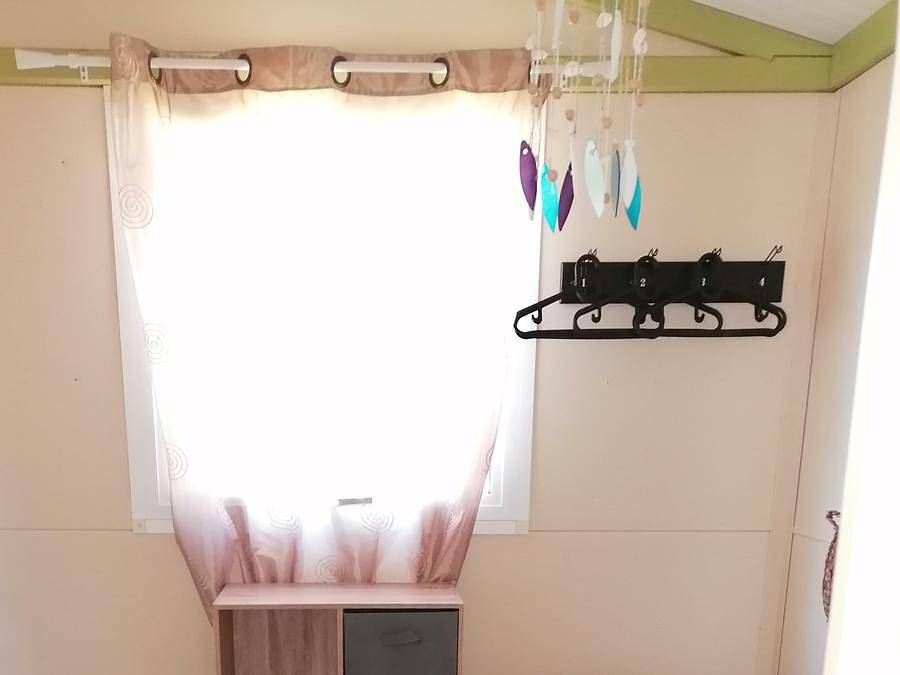 Camping Verbela Village - Chalet 5 personas - 33m² - 3 habitaciones in Noves, Region de Arles