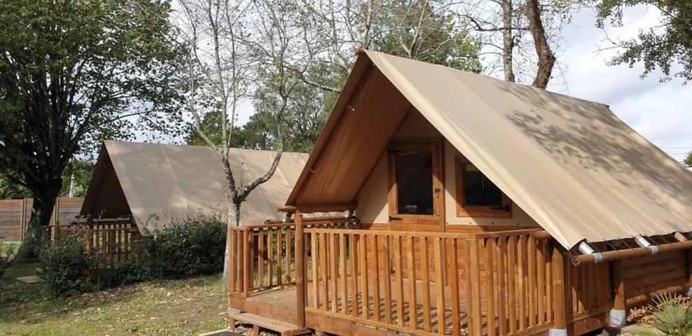 Tente pour 4 personnes, avec bassin pour enfant en Loire-Atlantique - 3