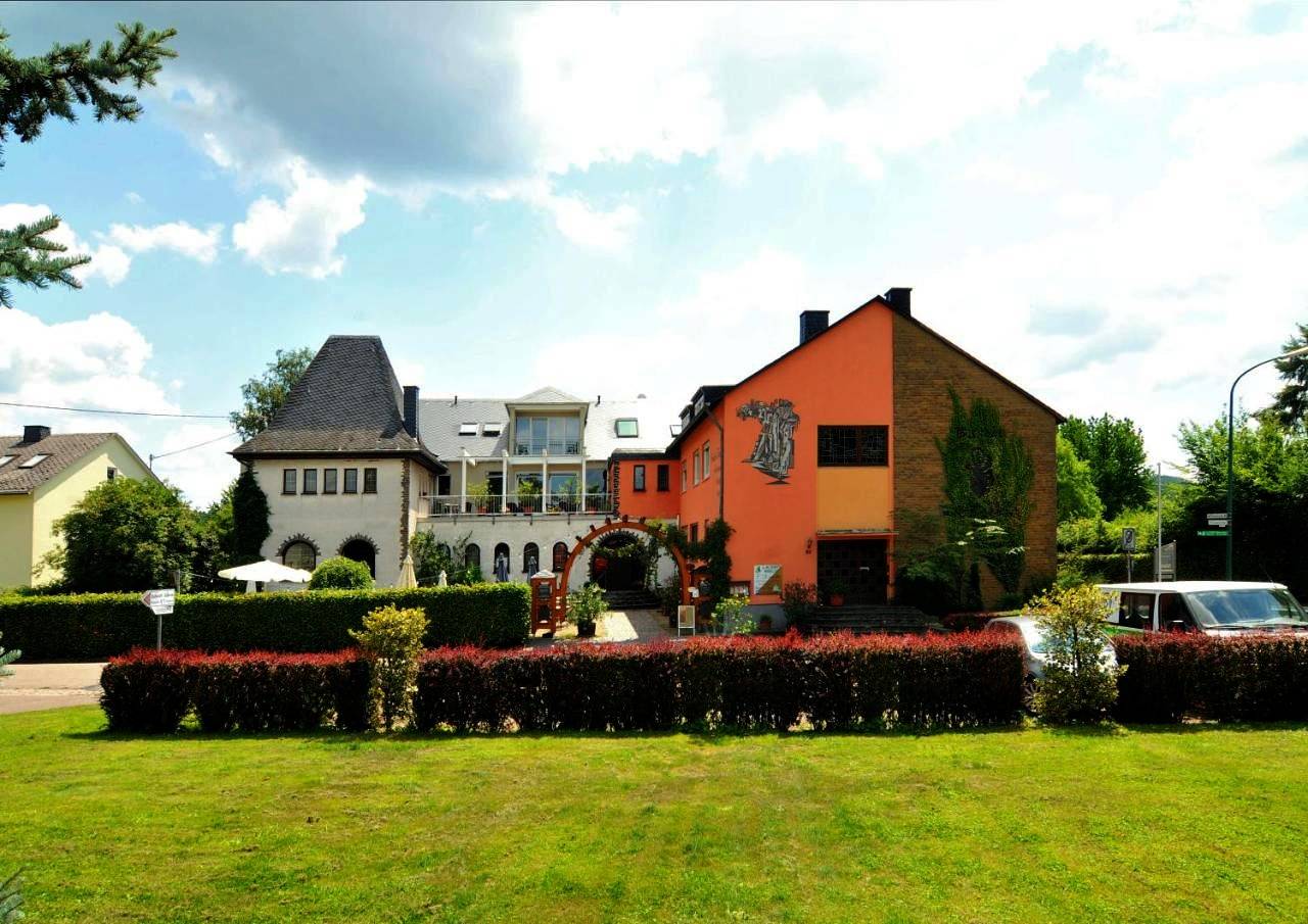 Double Room in Longuich, Moseleifel