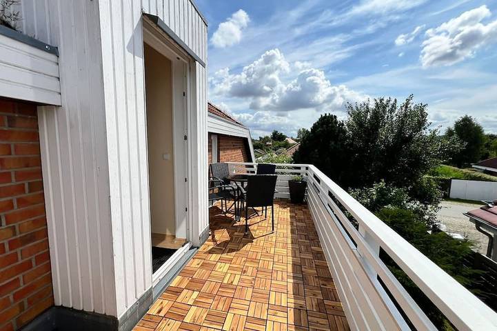 Ferienwohnung für 3 Personen, mit Balkon und Sauna sowie Pool
