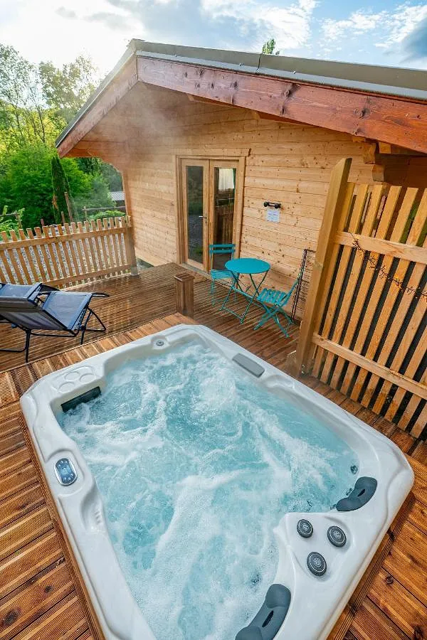Albergue para 2 personas, con terraza además de sauna y jacuzzi - 1