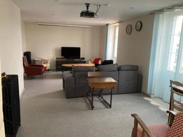 Gîte pour 7 personnes, avec vue dans Montval-sur-Loir