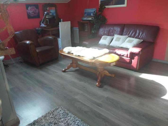 Gîte pour 2 personnes, avec vue ainsi que terrasse et jardin à Valprivas - 4