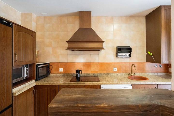 Casa rural para 4 personas, con piscina además de vistas y jardín, Se admiten mascotas en Sierra de Huelva - 4