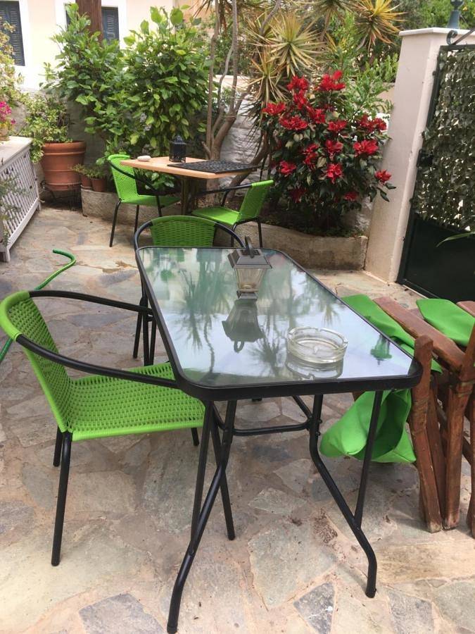 Gîte pour 3 personnes, avec jardin dans Spetses - 3
