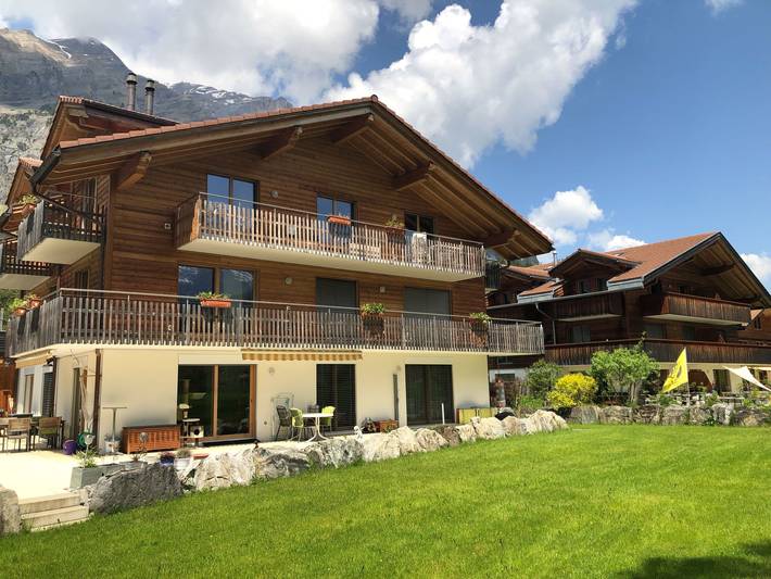 Ferienwohnung für 3 Personen, mit Balkon und Ausblick in Kandersteg