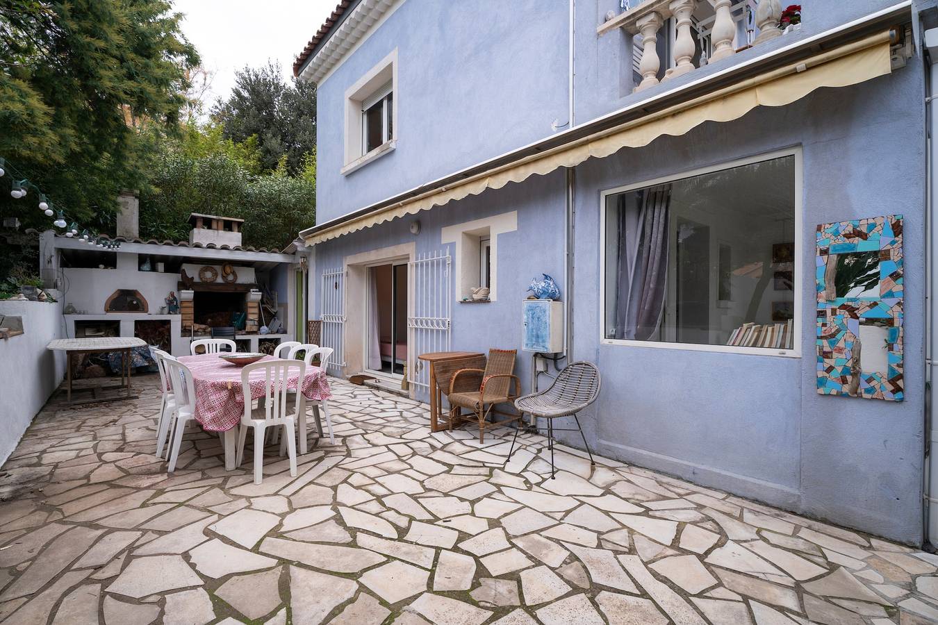 Studio entier, Studio « 100 m de la plage, rez-de-jardin » avec terrasse privée, Wi-Fi et climatisation in La Seyne-sur-Mer, Côte méditerranéenne (France)