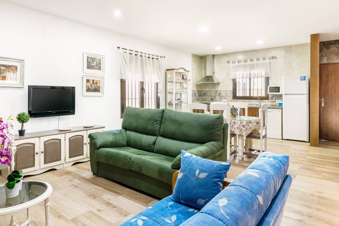 Preciosa casa cerca de la playa con piscina, terraza y Wi-Fi in Conil de la Frontera, Costa de la Luz