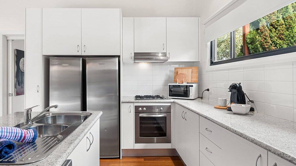 Jillamatong 14 - 3Br House l Pet Friendly l Fenced Backyard l Wifi in Jindabyne, New South Wales