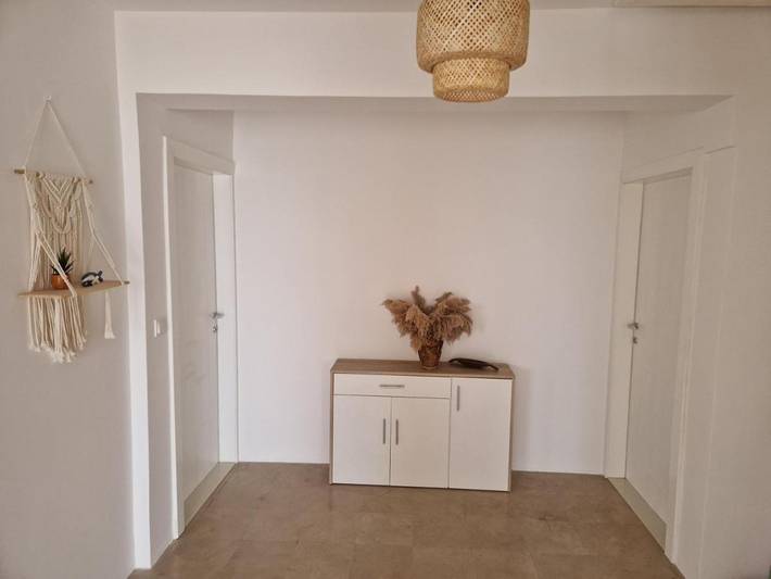 Ferienwohnung für 3 Personen, mit Garten und Ausblick an der Makarska Riviera - 2