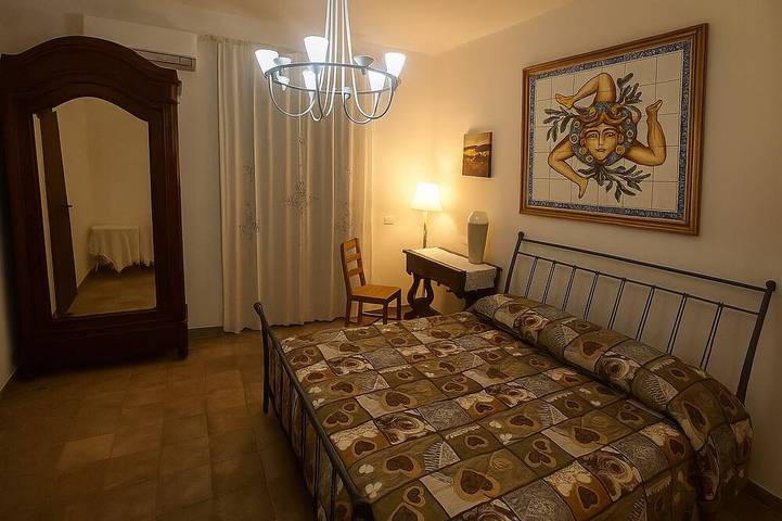 Villa in Sicilia, a Brucoli di Siracusa con vista e piscina Infinity in Augusta (comune), Siracusa e dintorni