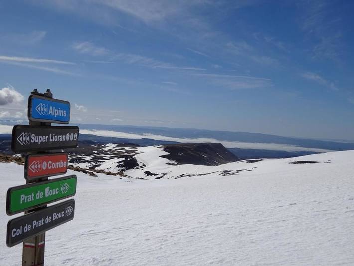 Gîte pour 4 personnes, avec balcon et vue à Laveissière - 2