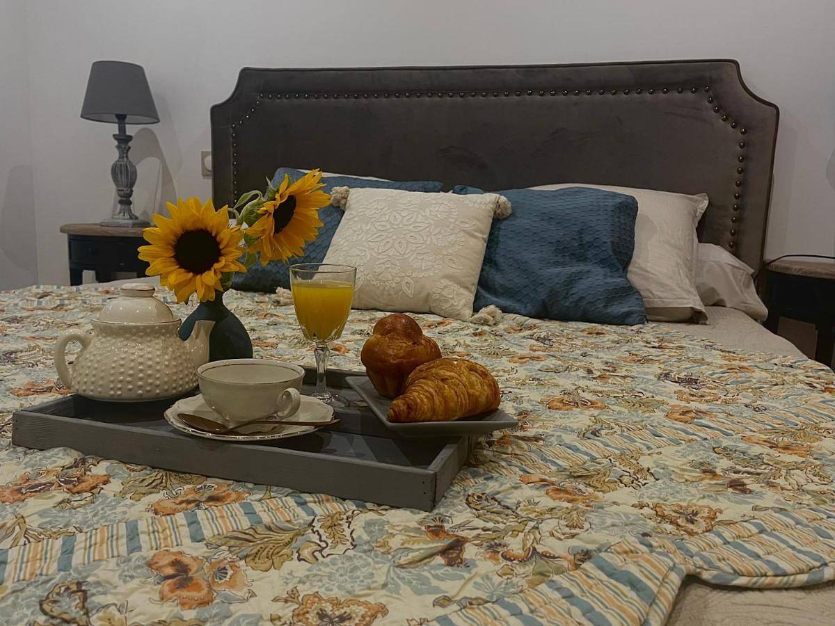 Double Room with Terrace in Gréoux-les-Bains, Parc naturel régional du Verdon