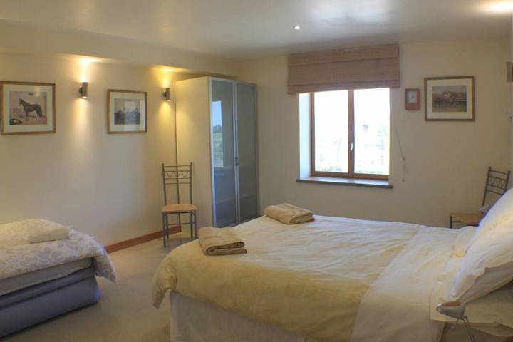 Location de vacances pour 5 personnes, avec jardin et vue, animaux acceptés à Cussay - 4