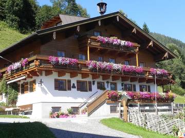 Ferienhaus für 2 Personen, mit Balkon in Uttendorf