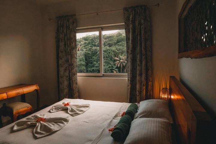 Gîte pour 2 personnes, avec vue et balcon aux Seychelles - 4