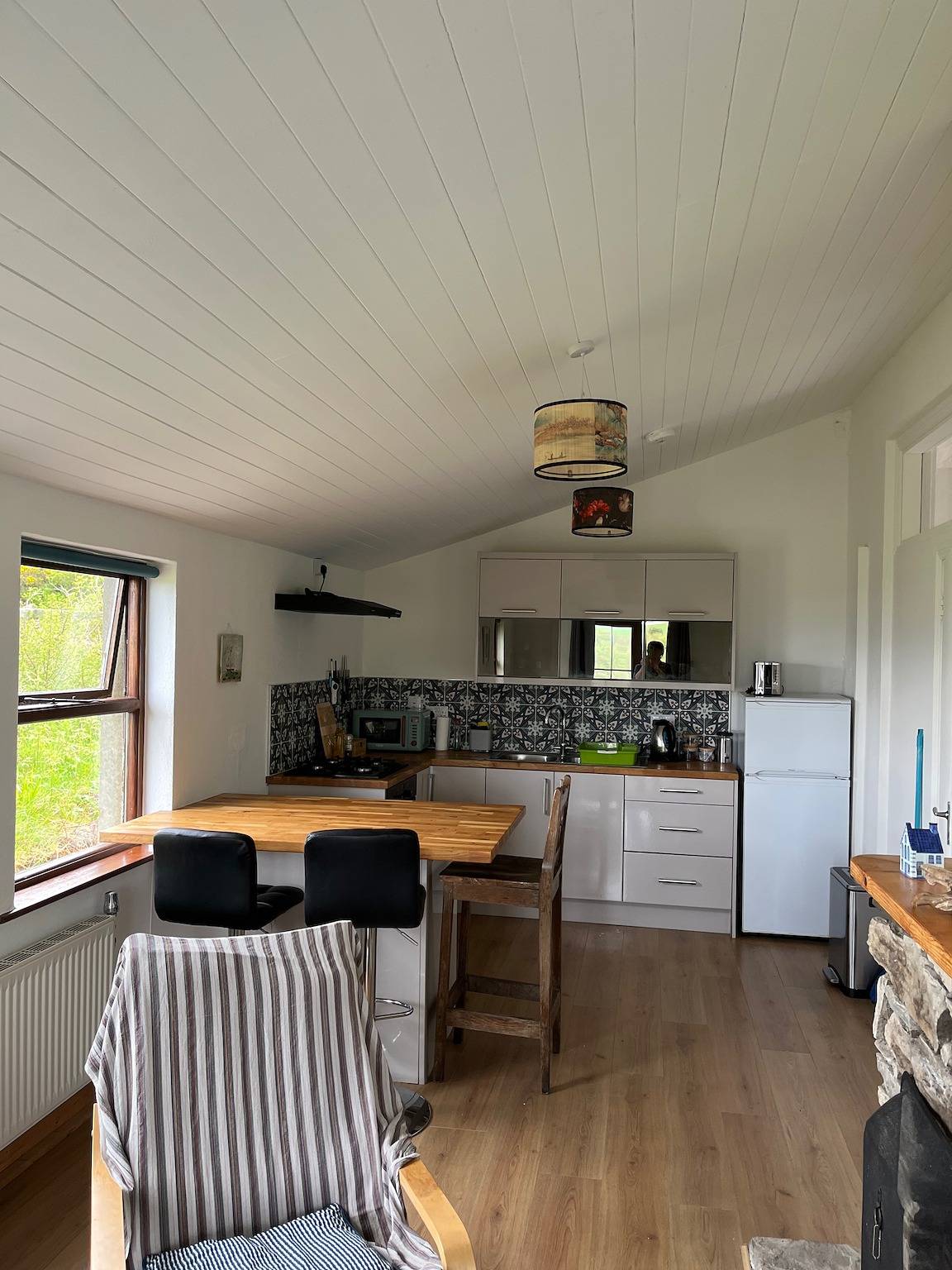 Geheel vakantieappartement, Apartment Sleeps 2 with Parking in County Cork