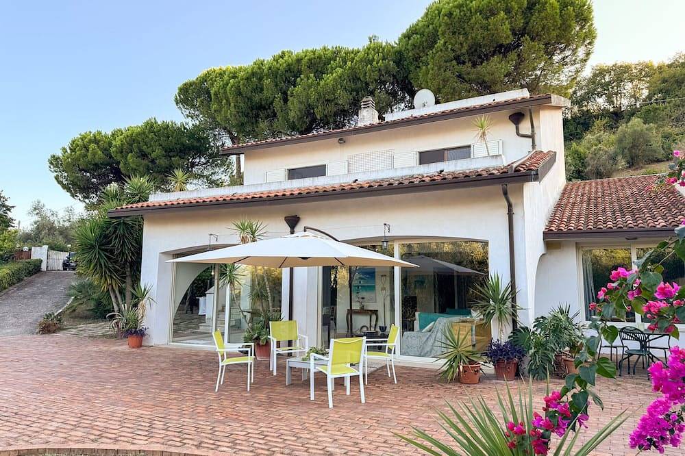 Casa vacanza a Ortona (comune) a partire da 224€ a notte