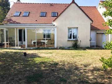 Gîte pour 8 personnes, avec vue et jardin à Champcueil