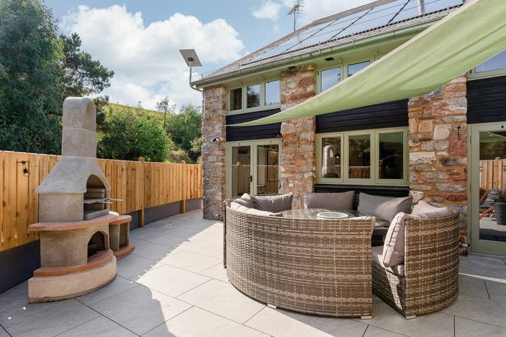 Holiday rental for 8 people, with Hot tub and Terrace in Paignton
