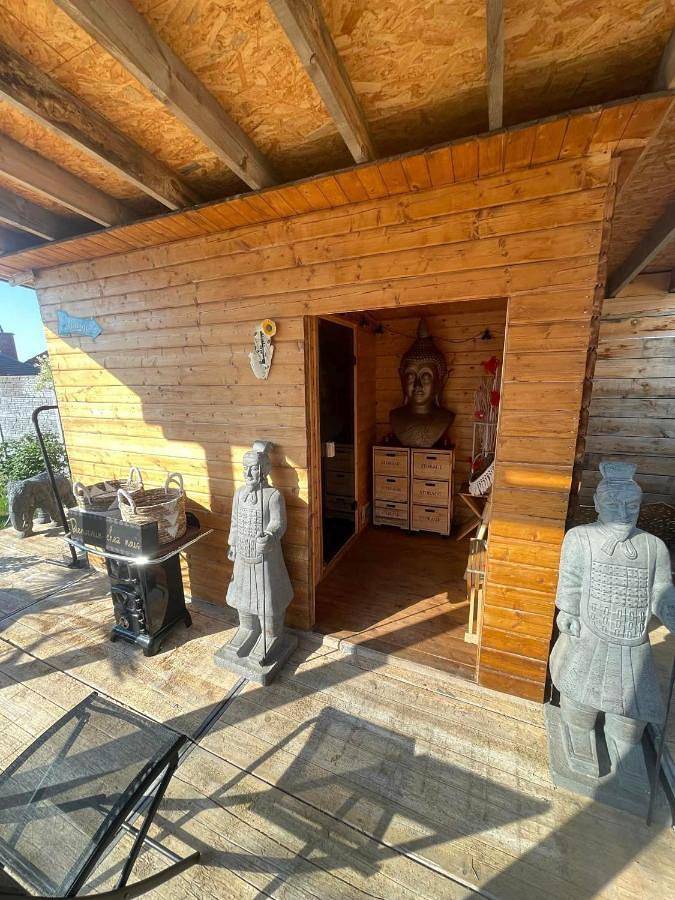 Gîte pour 2 personnes, avec terrasse ainsi que jacuzzi et sauna à Frameries - 3