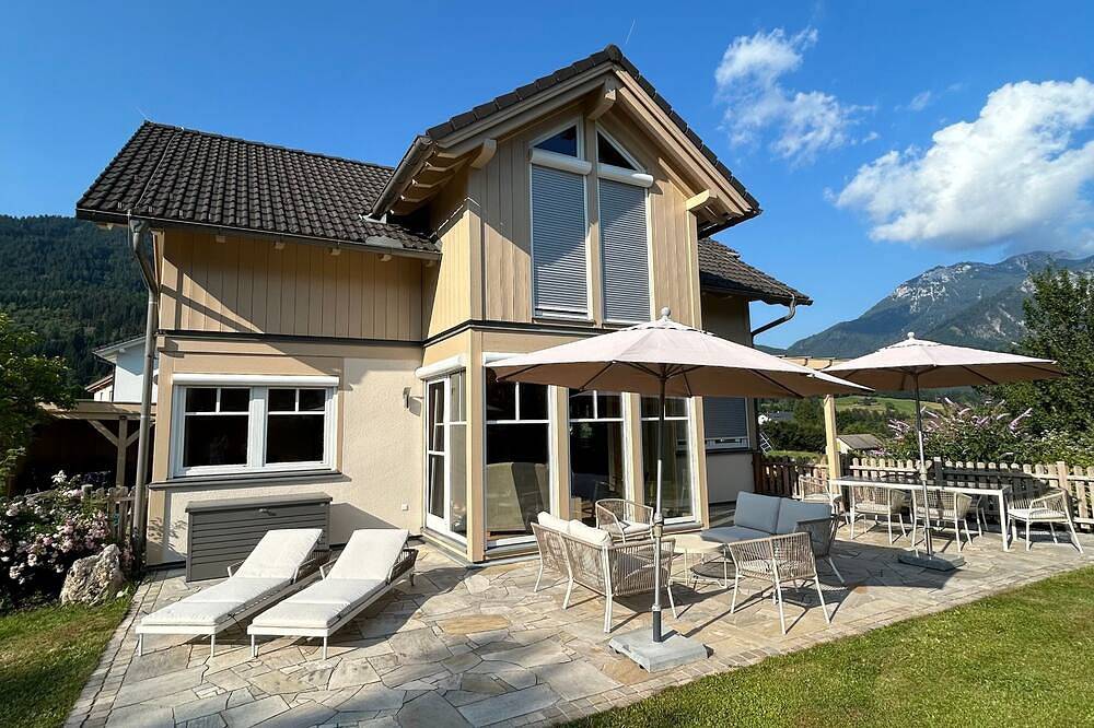 Ferienhaus umgeben von Bergen und Skigebieten in Nötsch im Gailtal, Gailtal