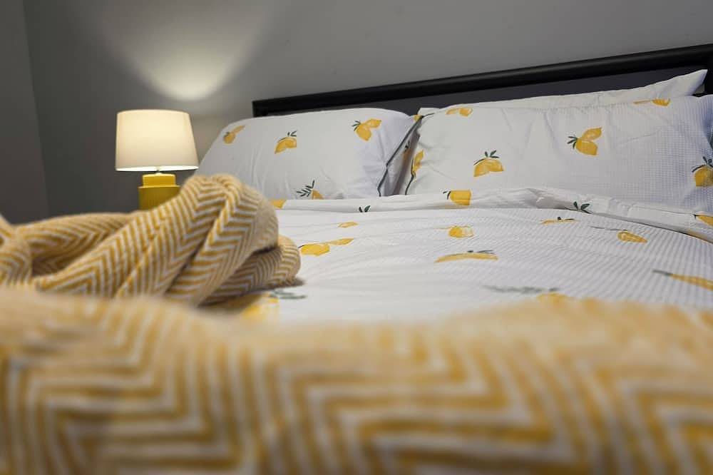 Entire apartment, 15% Discount for Long Stay*Close to Edinburgh* in Livingston, West Lothian