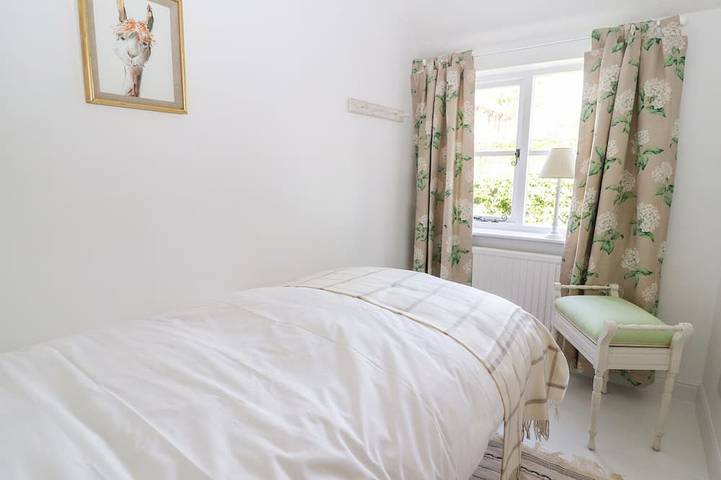 Gîte pour 3 personnes, avec jardin à Malpas - 2