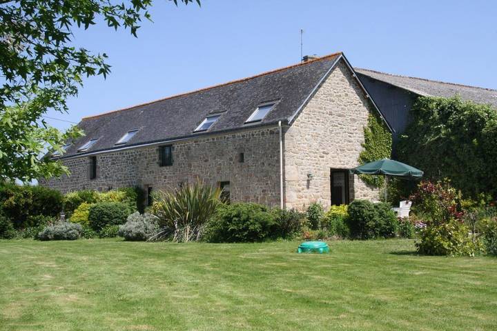 Gîte pour 5 personnes, avec terrasse et jardin à Carnac - 4