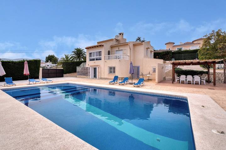 Villa pour 12 personnes, avec Balcon ainsi que Jardin et Bassin pour enfant à Calpe