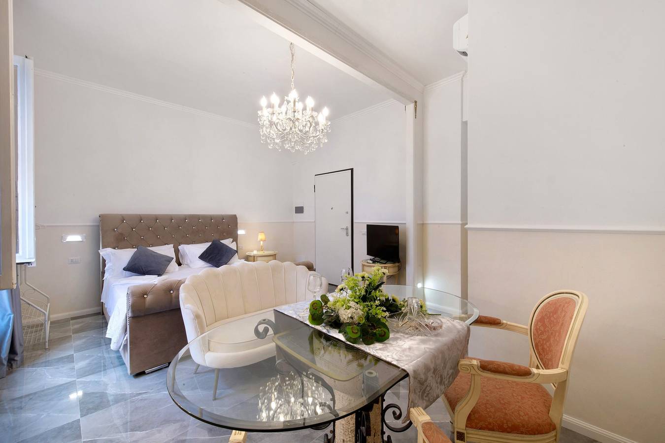 Habitación King Deluxe Segantini para grupos pequeños y familias in Lecco, Lago de Como