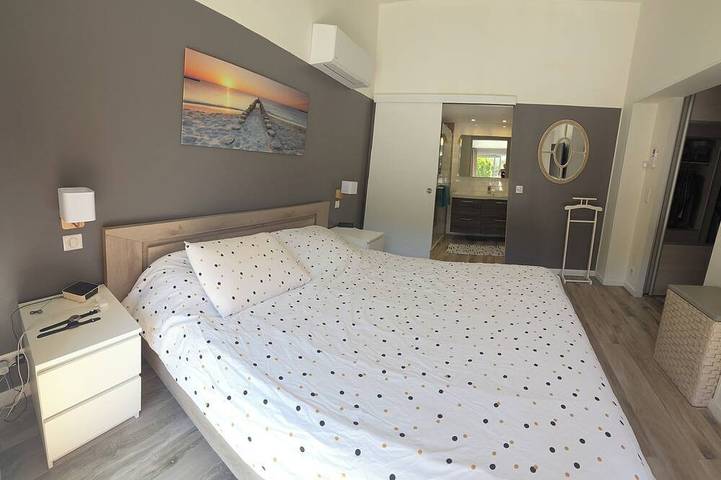 Charming Provencal Villa with large swimming pool in absolute calm in Saint-Zacharie in Saint-Zacharie, Mittelmeerküste (Frankreich)