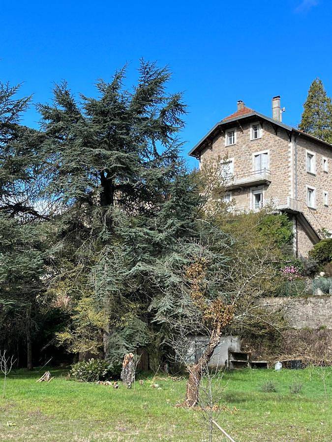 Gîte pour 5 personnes, avec Jardin et Vue à Lamastre