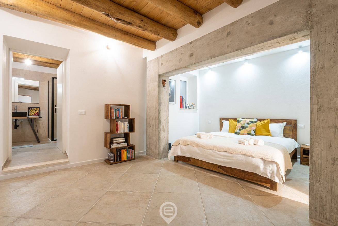 Appartement entier, Classic Urban Elegance in Castello (Sardinia), Cagliari