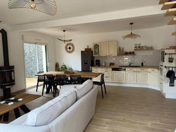 Gîte pour 8 personnes, avec balcon dans Bréhec
