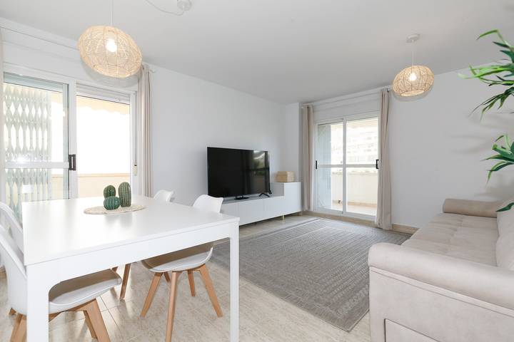 Gîte pour 4 personnes, avec terrasse ainsi que bassin pour enfant et jardin à Salou - 4