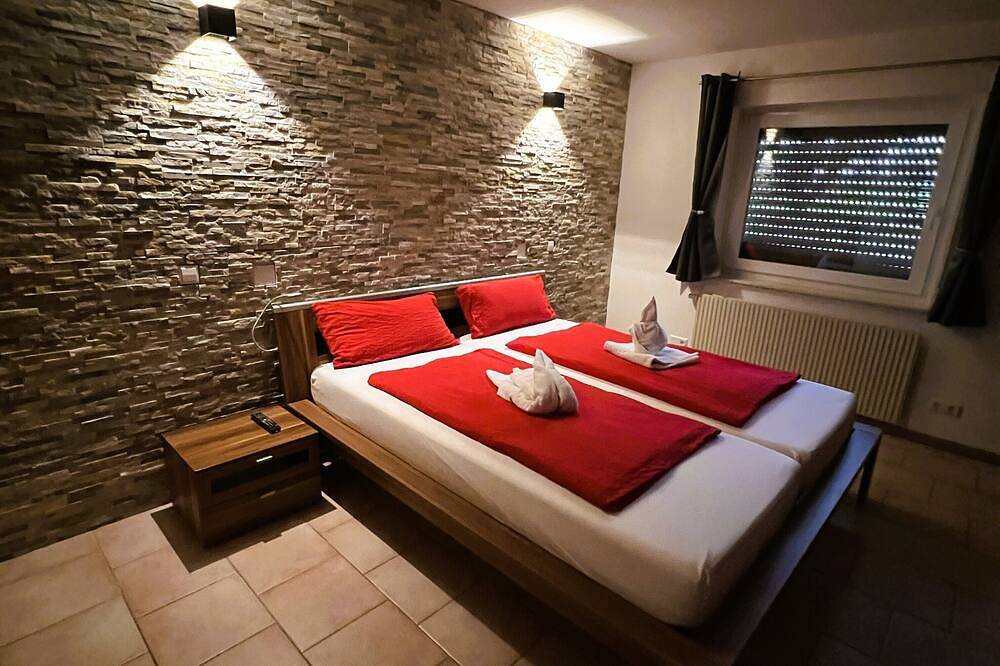 Ganze Wohnung, Panorama-Wohnung-im-Grünem in Allensbach, Untersee