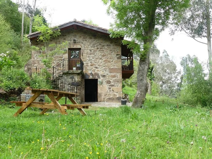 Casa rural para 8 personas, con jardín y vistas - 1