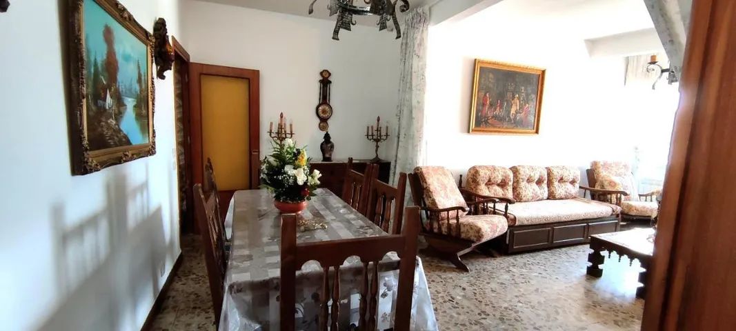 Apartamento de vacaciones para 4 personas, con vistas y piscina además de jardín y balcón - 1