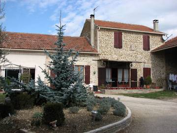 Gîte pour 4 personnes, avec jardin ainsi que piscine et terrasse à Saint-Pantaléon-les-Vignes