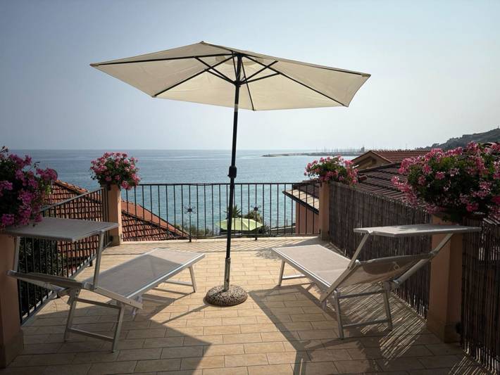 Ferienhaus für 9 Personen, mit Garten in Cipressa - 2