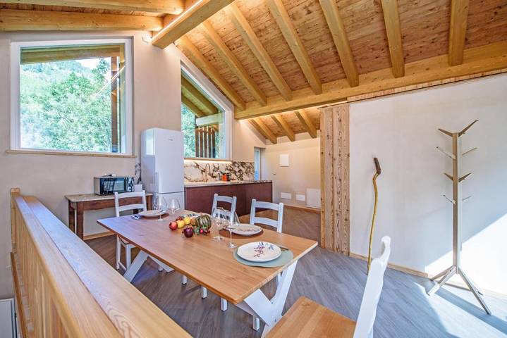 Chalet per 4 persone, con terrazza e panorama, con animali domestici in Valle d'Aosta