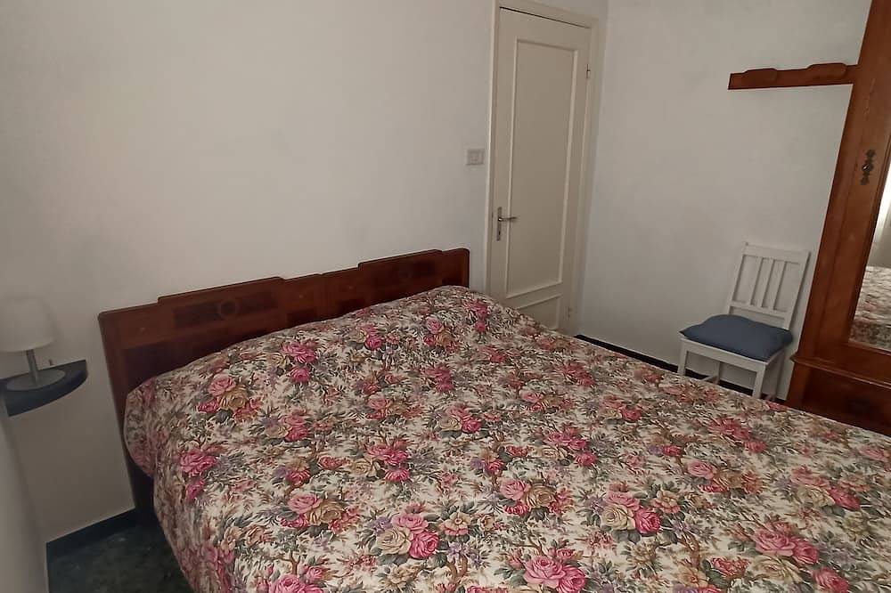 House with garden in upper Monferrato 45 min. from the sea in Ponzone, Province d'Alexandrie