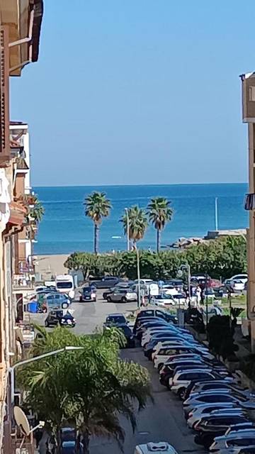 Ferienwohnung für 4 Personen, mit Balkon in Terracina