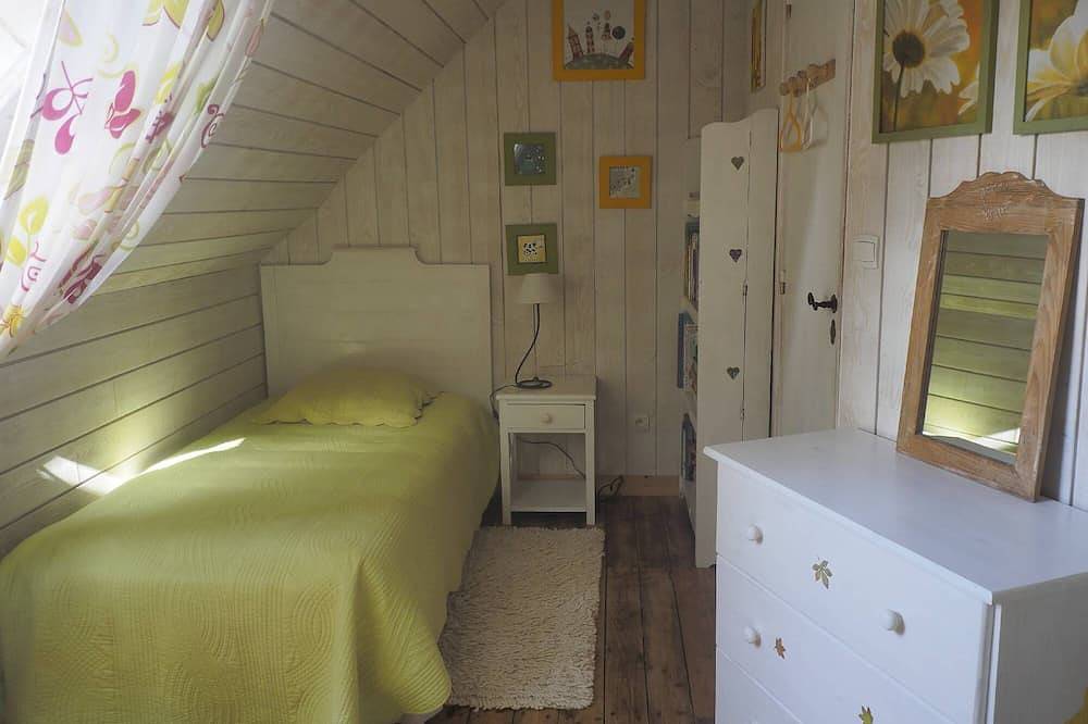 Maison de charme au coeur de la campagne bretonne in Le Cloître-Saint-Thégonnec, Parc naturel régional d'Armorique