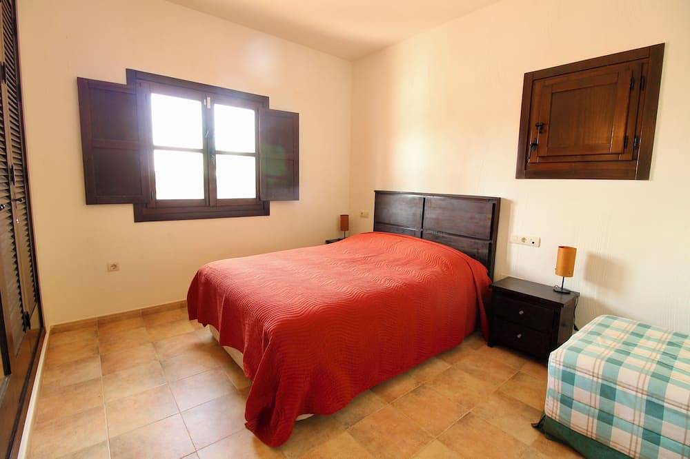Hl 007 Holiday Rentals 3 bedroom 2 bathroom villa in Hacienda del alamo, Fuente Alamo de Murcia